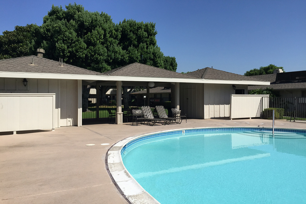 Take a tour today and view Amenities 1 for yourself at the Fullerton Townhouse Apartments